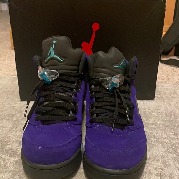 Grape 5 Air Jordan - Picture 1 of 2
